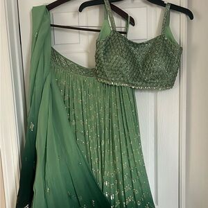 Green Lengha/Indian dress with dupatta